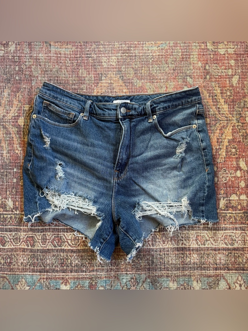 Good American Bombshell Cutoff Women's Distressed Denim Shorts 14/32